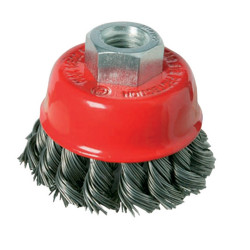 BROSSE  A METAL COUPE...