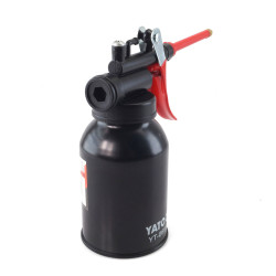 BURETTE A HUILE METALLIQUE 250 ml BEC RIGIDE - SARLAT OUTILLAGE